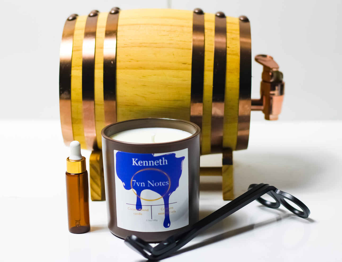 Kenneth Premium Candle